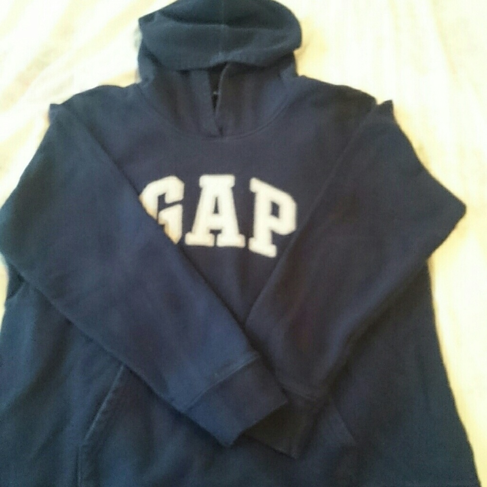 GAP Sweatshirt